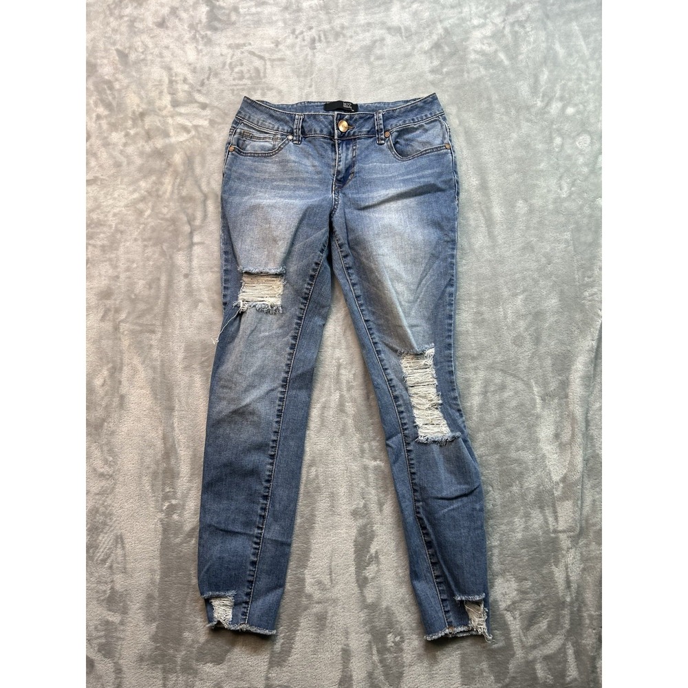 1822 Womens Sz 27 Blue Jeans Skinny Whiskered Distressed Mid Rise Slight Stretch